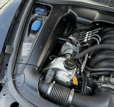 Чорний Порше Cayenne, об'ємом двигуна 4.5 л та пробігом 335 тис. км за 8200 $, фото 36 на Automoto.ua