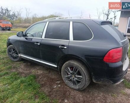Чорний Порше Cayenne, об'ємом двигуна 4.51 л та пробігом 273 тис. км за 10500 $, фото 3 на Automoto.ua