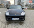 Черный Порше Каен, объемом двигателя 4.5 л и пробегом 378 тыс. км за 8200 $, фото 1 на Automoto.ua