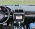 Черный Порше Каен, объемом двигателя 4.5 л и пробегом 210 тыс. км за 6699 $, фото 4 на Automoto.ua