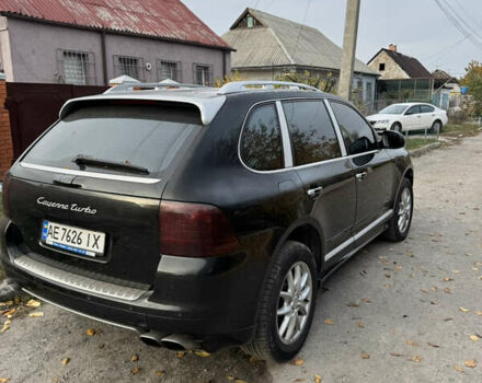 Черный Порше Каен, объемом двигателя 4.5 л и пробегом 258 тыс. км за 7499 $, фото 4 на Automoto.ua