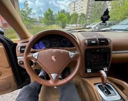 Порше Каен 2005 в Николаеве на Automoto.ua Черный Порше Каен, объемом двигателя 3.2 л и пробегом 200 тыс. км за 4600 $, фото 10 на Automoto.ua
