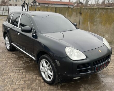 Чорний Порше Cayenne, об'ємом двигуна 3.2 л та пробігом 200 тис. км за 4300 $, фото 2 на Automoto.ua
