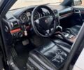 Черный Порше Каен, объемом двигателя 4.51 л и пробегом 430 тыс. км за 11900 $, фото 16 на Automoto.ua