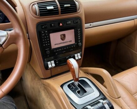 Чорний Порше Cayenne, об'ємом двигуна 3.2 л та пробігом 200 тис. км за 4300 $, фото 11 на Automoto.ua