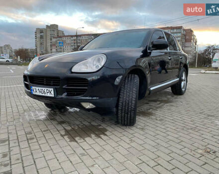 Черный Порше Каен, объемом двигателя 4.5 л и пробегом 378 тыс. км за 8200 $, фото 3 на Automoto.ua