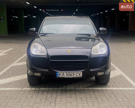 Чорний Порше Cayenne, об'ємом двигуна 3.18 л та пробігом 269 тис. км за 8700 $, фото 1 на Automoto.ua