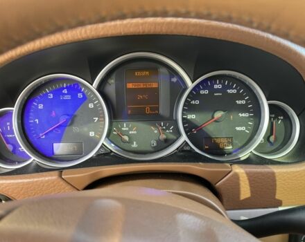 Черный Порше Каен, объемом двигателя 4.5 л и пробегом 180 тыс. км за 5999 $, фото 13 на Automoto.ua