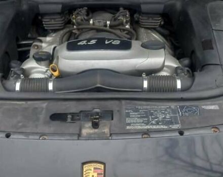 Чорний Порше Cayenne, об'ємом двигуна 4.5 л та пробігом 325 тис. км за 6200 $, фото 10 на Automoto.ua