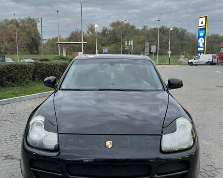 Чорний Порше Cayenne, об'ємом двигуна 4.51 л та пробігом 290 тис. км за 6900 $, фото 1 на Automoto.ua