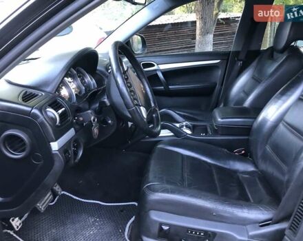 Чорний Порше Cayenne, об'ємом двигуна 4.5 л та пробігом 290 тис. км за 8999 $, фото 9 на Automoto.ua