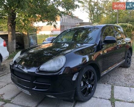 Чорний Порше Cayenne, об'ємом двигуна 4.5 л та пробігом 290 тис. км за 8999 $, фото 1 на Automoto.ua