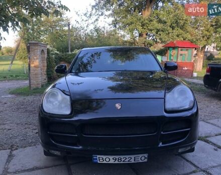 Чорний Порше Cayenne, об'ємом двигуна 4.5 л та пробігом 290 тис. км за 8999 $, фото 2 на Automoto.ua