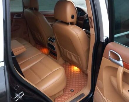 Чорний Порше Cayenne, об'ємом двигуна 4.5 л та пробігом 200 тис. км за 15000 $, фото 11 на Automoto.ua