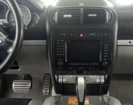 Черный Порше Каен, объемом двигателя 4.5 л и пробегом 325 тыс. км за 6500 $, фото 57 на Automoto.ua