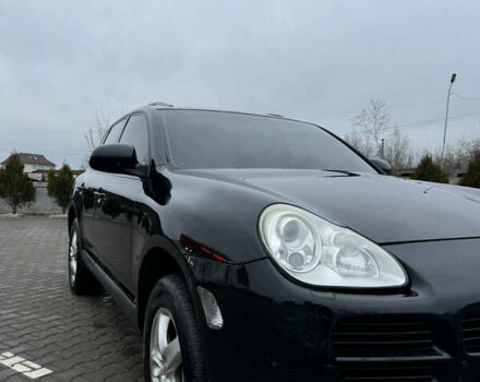 Чорний Порше Cayenne, об'ємом двигуна 4.51 л та пробігом 205 тис. км за 6300 $, фото 4 на Automoto.ua