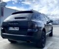 Черный Порше Каен, объемом двигателя 4.5 л и пробегом 300 тыс. км за 7438 $, фото 3 на Automoto.ua