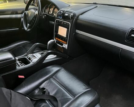 Чорний Порше Cayenne, об'ємом двигуна 4.5 л та пробігом 220 тис. км за 6900 $, фото 14 на Automoto.ua