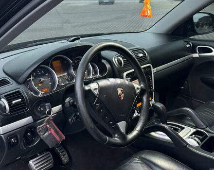 Чорний Порше Cayenne, об'ємом двигуна 4.51 л та пробігом 205 тис. км за 6300 $, фото 10 на Automoto.ua