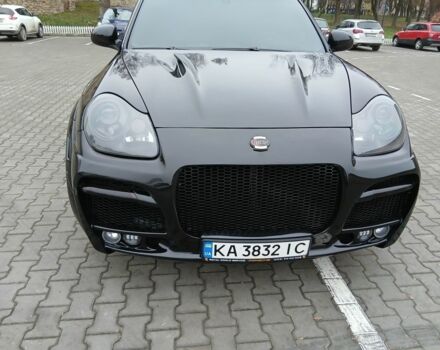 Черный Порше Каен, объемом двигателя 4.5 л и пробегом 152 тыс. км за 16553 $, фото 2 на Automoto.ua