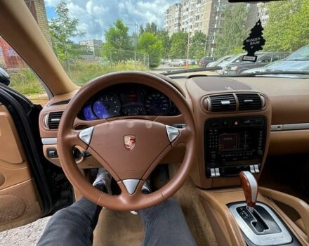 Чорний Порше Cayenne, об'ємом двигуна 3.2 л та пробігом 200 тис. км за 4975 $, фото 9 на Automoto.ua