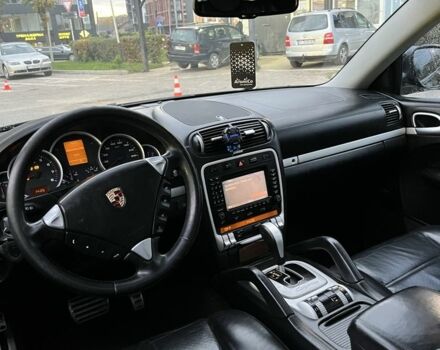 Чорний Порше Cayenne, об'ємом двигуна 4.5 л та пробігом 220 тис. км за 6900 $, фото 11 на Automoto.ua