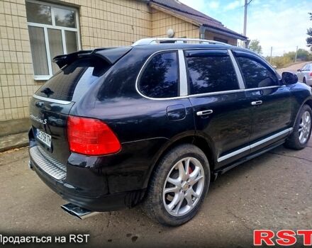 Чорний Порше Cayenne, об'ємом двигуна 4.5 л та пробігом 325 тис. км за 5600 $, фото 2 на Automoto.ua