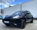 Черный Порше Каен, объемом двигателя 4.5 л и пробегом 300 тыс. км за 7438 $, фото 1 на Automoto.ua