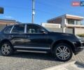 Черный Порше Каен, объемом двигателя 4.51 л и пробегом 172 тыс. км за 9500 $, фото 2 на Automoto.ua