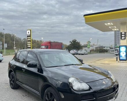 Чорний Порше Cayenne, об'ємом двигуна 4.5 л та пробігом 220 тис. км за 6900 $, фото 2 на Automoto.ua