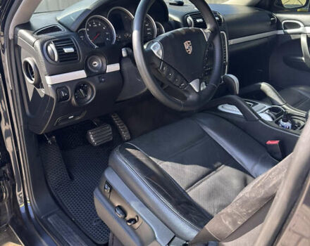 Чорний Порше Cayenne, об'ємом двигуна 4.5 л та пробігом 270 тис. км за 7500 $, фото 6 на Automoto.ua
