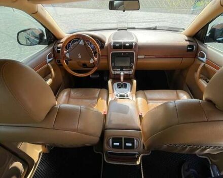 Черный Порше Каен, объемом двигателя 4.51 л и пробегом 172 тыс. км за 9500 $, фото 13 на Automoto.ua
