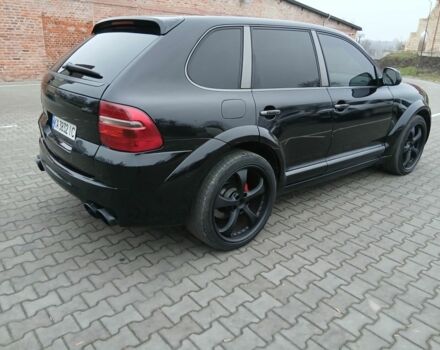 Черный Порше Каен, объемом двигателя 4.5 л и пробегом 152 тыс. км за 16553 $, фото 4 на Automoto.ua