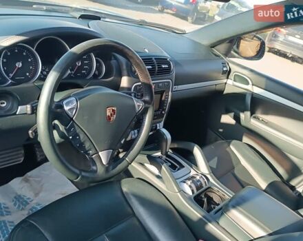 Черный Порше Каен, объемом двигателя 4.51 л и пробегом 208 тыс. км за 4800 $, фото 1 на Automoto.ua