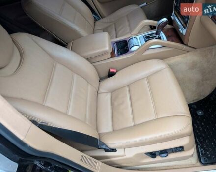 Черный Порше Каен, объемом двигателя 4.8 л и пробегом 120 тыс. км за 10950 $, фото 44 на Automoto.ua