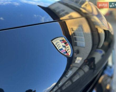 Черный Порше Каен, объемом двигателя 3.6 л и пробегом 232 тыс. км за 12500 $, фото 9 на Automoto.ua