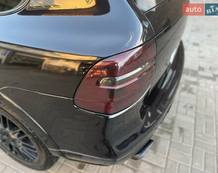 Черный Порше Каен, объемом двигателя 3.6 л и пробегом 232 тыс. км за 12500 $, фото 10 на Automoto.ua