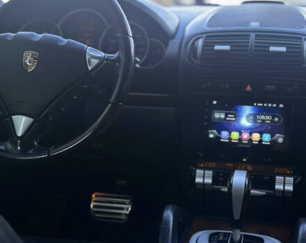 Черный Порше Каен, объемом двигателя 4.8 л и пробегом 190 тыс. км за 8000 $, фото 7 на Automoto.ua