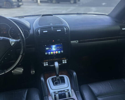 Черный Порше Каен, объемом двигателя 4.8 л и пробегом 190 тыс. км за 8000 $, фото 6 на Automoto.ua