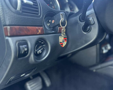 Черный Порше Каен, объемом двигателя 4.8 л и пробегом 190 тыс. км за 8000 $, фото 12 на Automoto.ua