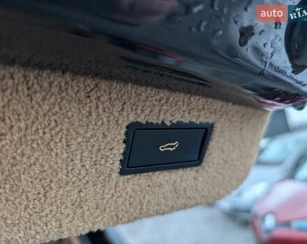 Черный Порше Каен, объемом двигателя 4.8 л и пробегом 120 тыс. км за 10950 $, фото 16 на Automoto.ua