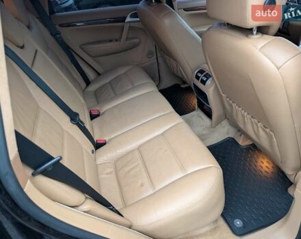 Черный Порше Каен, объемом двигателя 4.8 л и пробегом 120 тыс. км за 10950 $, фото 36 на Automoto.ua