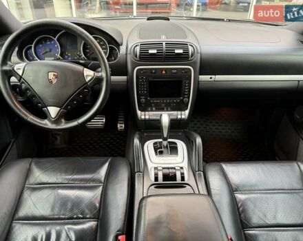 Чорний Порше Cayenne, об'ємом двигуна 4.81 л та пробігом 353 тис. км за 9400 $, фото 12 на Automoto.ua