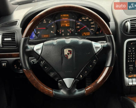Черный Порше Каен, объемом двигателя 3 л и пробегом 261 тыс. км за 13800 $, фото 27 на Automoto.ua