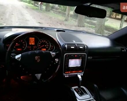 Чорний Порше Cayenne, об'ємом двигуна 4.8 л та пробігом 257 тис. км за 13900 $, фото 3 на Automoto.ua
