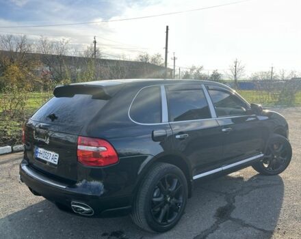 Черный Порше Каен, объемом двигателя 4.8 л и пробегом 136 тыс. км за 9000 $, фото 3 на Automoto.ua