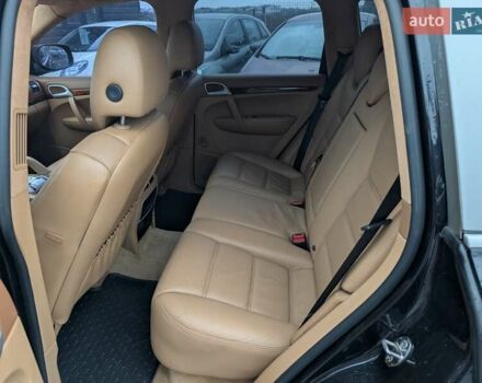 Черный Порше Каен, объемом двигателя 4.8 л и пробегом 120 тыс. км за 10950 $, фото 33 на Automoto.ua