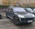 Черный Порше Каен, объемом двигателя 4.8 л и пробегом 170 тыс. км за 10400 $, фото 2 на Automoto.ua