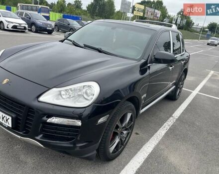 Чорний Порше Cayenne, об'ємом двигуна 4.51 л та пробігом 146 тис. км за 11700 $, фото 2 на Automoto.ua