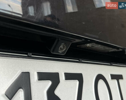 Черный Порше Каен, объемом двигателя 3.6 л и пробегом 232 тыс. км за 12500 $, фото 26 на Automoto.ua